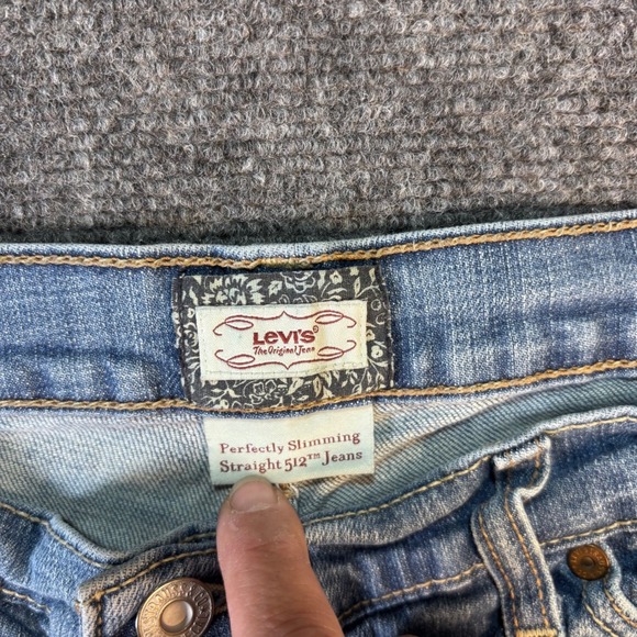 Levi's 512 Straight Jeans Women 14 Medium Blue Perfectly Slimming Denim Stretch - Picture 3 of 8